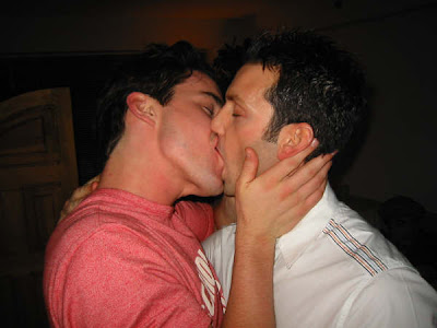 Ass horny shemale Gay art porn